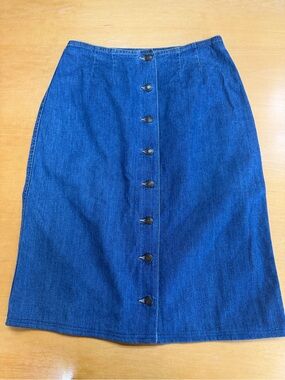 Classic Blue Denim Button-Front Vintage GAP Light Weight Cotton Denim Skirt